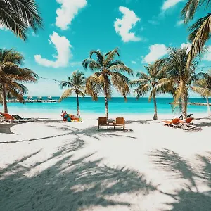 Blue Bay Aparthotel